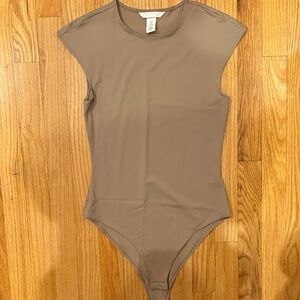 H&M Bodysuit in Taupe